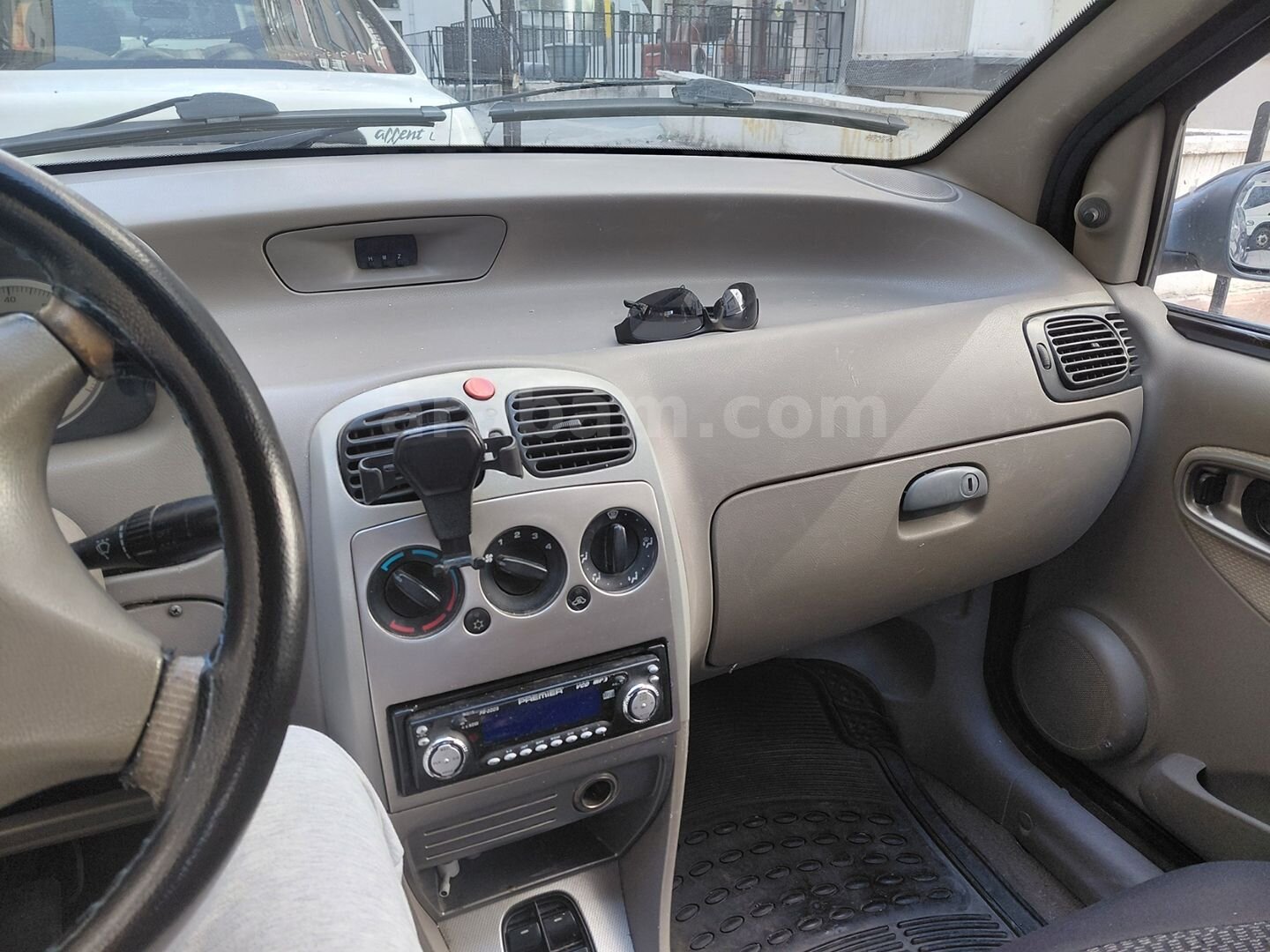 Sahibinden Tata Indigo 1.4 MPFI Comfort 2009 Model Ankara 207.640 km Gri 7
