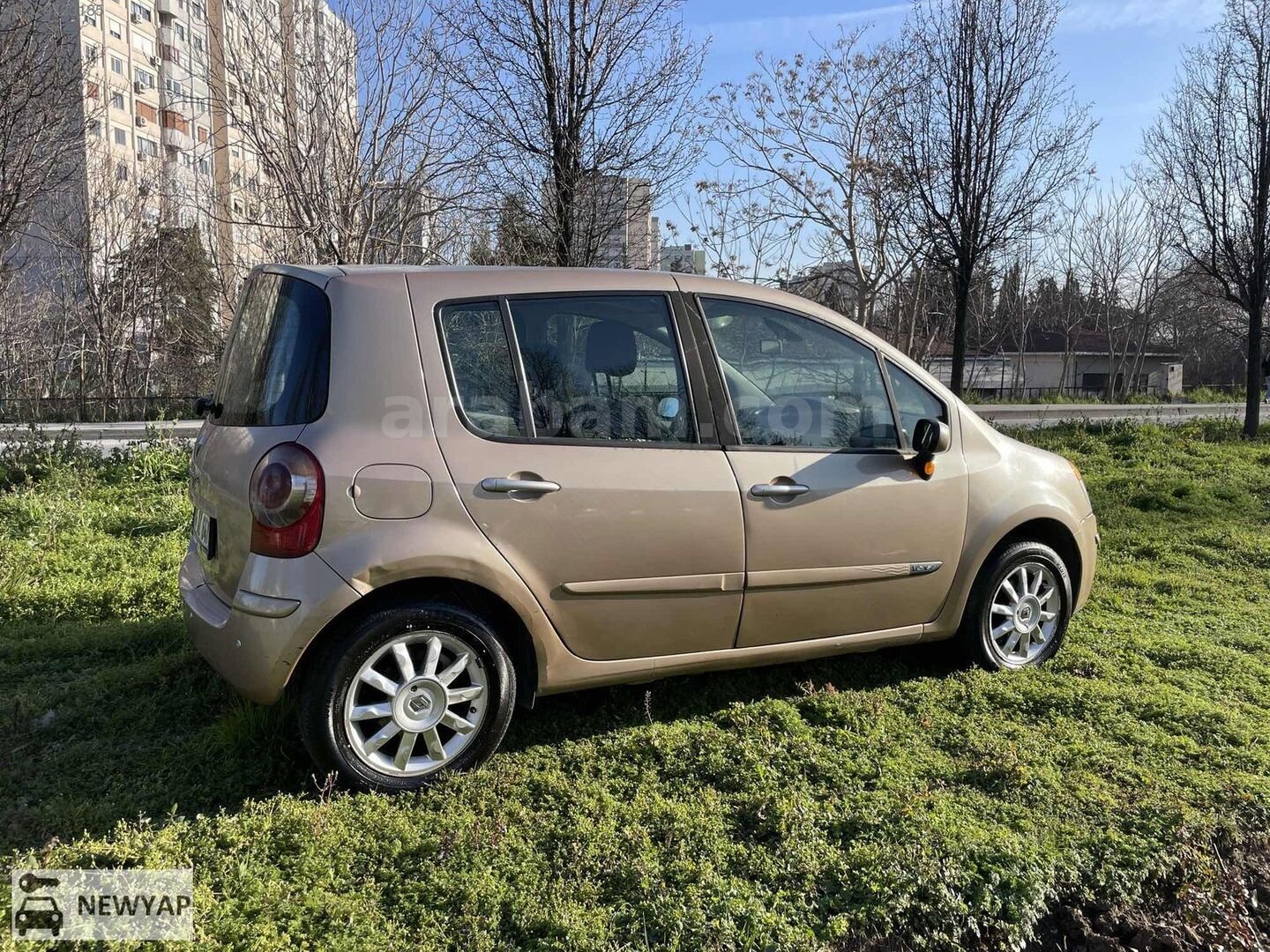 Galeriden Renault Modus 1.6 Dynamique 2006 Model İstanbul 217.000 km Şampanya 3