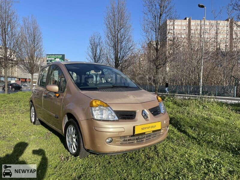 Galeriden Renault Modus 1.6 Dynamique 2006 Model İstanbul 217.000 km Şampanya