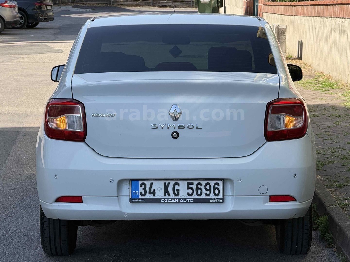 Galeriden Renault Symbol 1.5 dCi Joy 2013 Model Kocaeli 249.000 km Beyaz 6