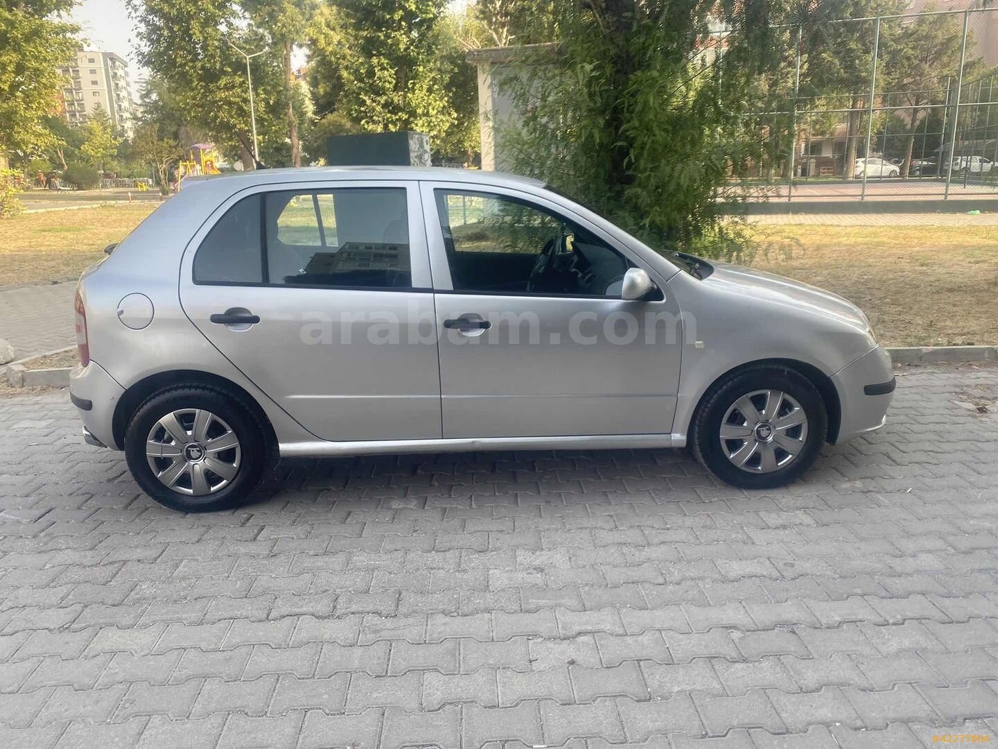 Galeriden Skoda Fabia 1.2 Ambiente 2005 Model İzmir 345.000 km Gri 3