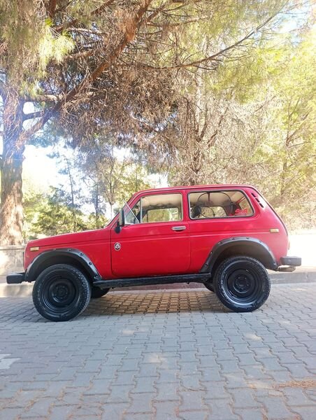 Galeriden Lada Niva 1.6 1988 Model Manisa