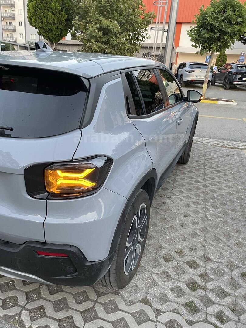 Sahibinden Jeep Avenger Electric Summit 2025 Model Bursa 6.001 km Gri 3