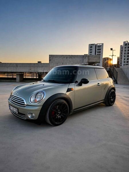 Sahibinden Mini Cooper 1.6 Türkiye Paketi 2010 Model Antalya 168.000 km Altın