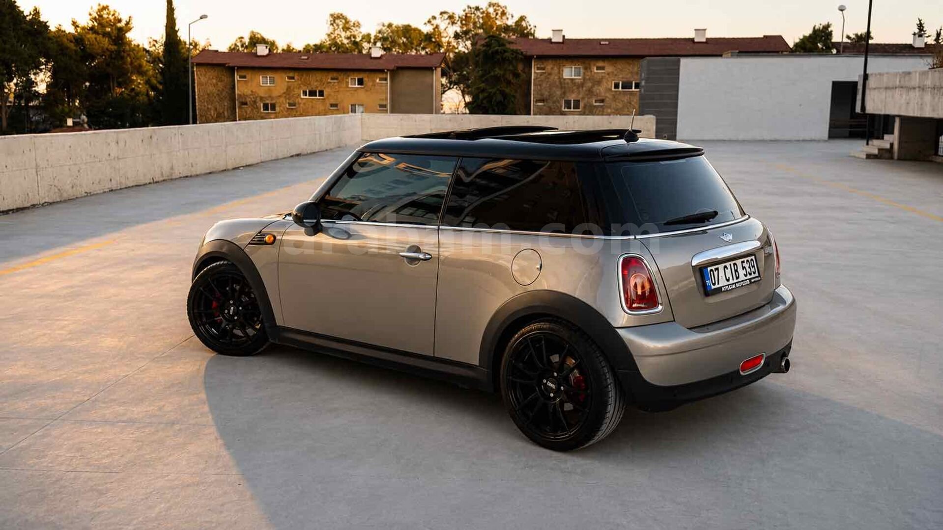 Sahibinden Mini Cooper 1.6 Türkiye Paketi 2010 Model Antalya 168.000 km Altın 3