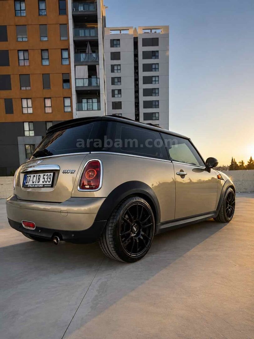 Sahibinden Mini Cooper 1.6 Türkiye Paketi 2010 Model Antalya 168.000 km Altın 4