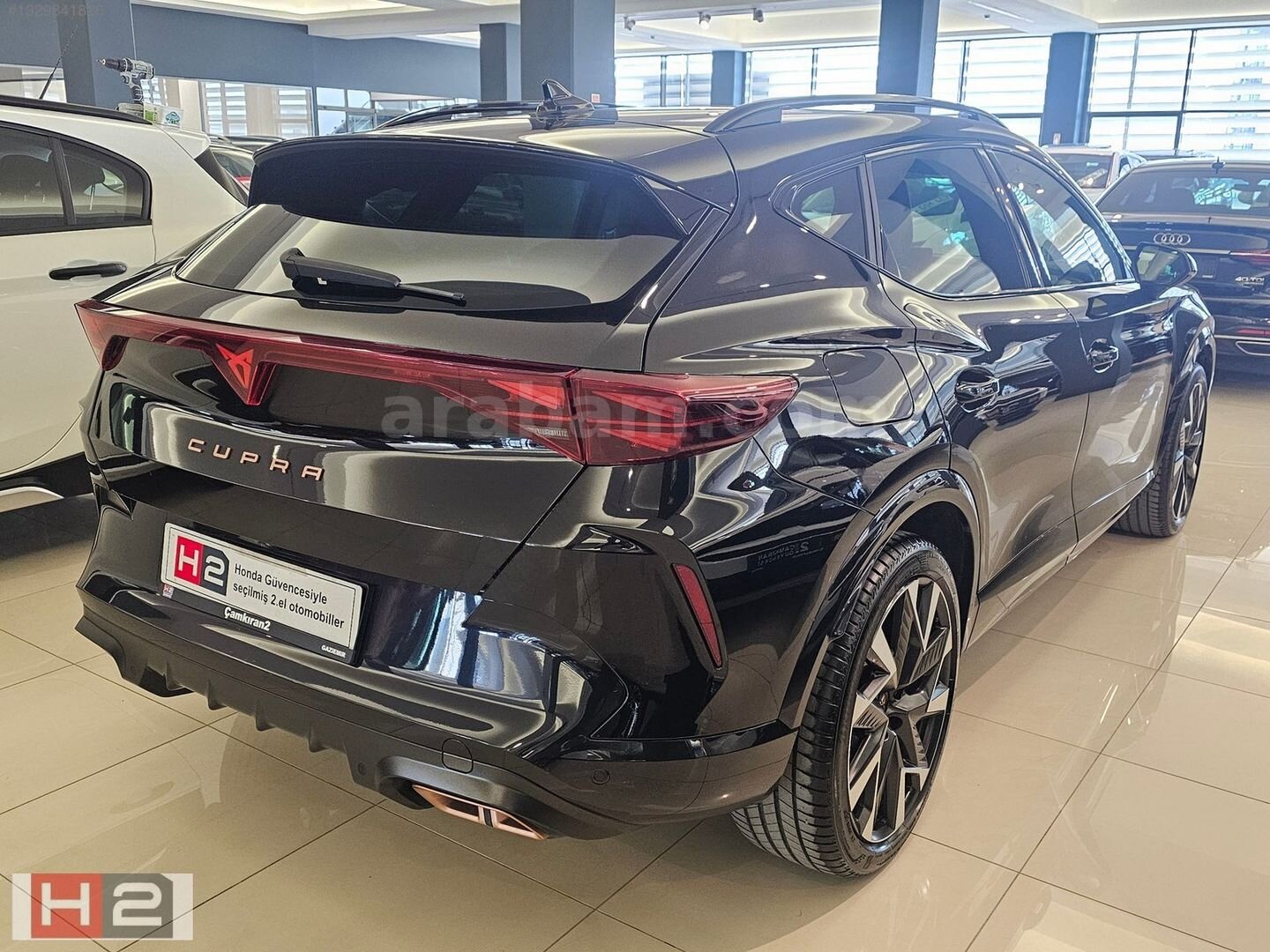 Galeriden Cupra Formentor 1.5 eHybrid Phev Supreme 2025 Model İzmir 26.665 km Siyah 5