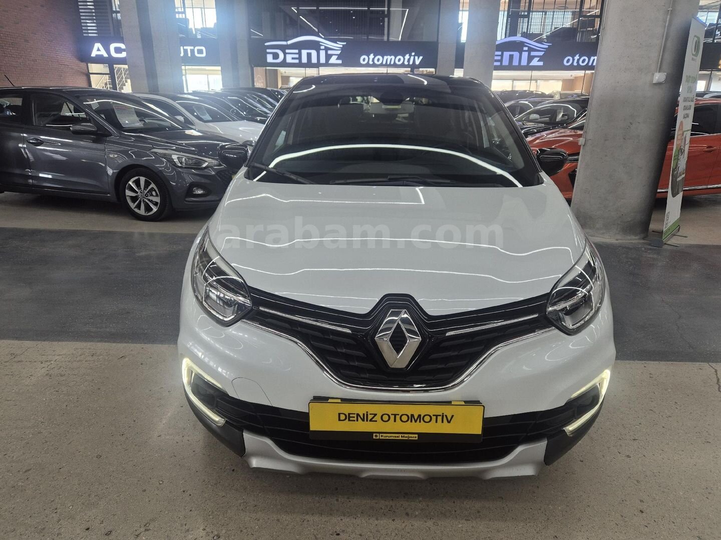 Galeriden Renault Captur 1.5 dCi Icon 2018 Model Ankara 74.000 km Beyaz 2