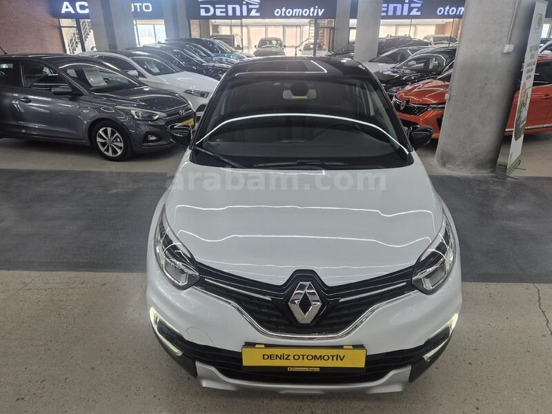 Galeriden Renault Captur 1.5 dCi Icon 2018 Model Ankara 74.000 km Beyaz