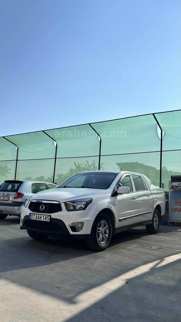 Sahibinden KGM SsangYong Korando Sports 2.0 e-XDI 2012 Model Antalya 322.550 km Beyaz 3