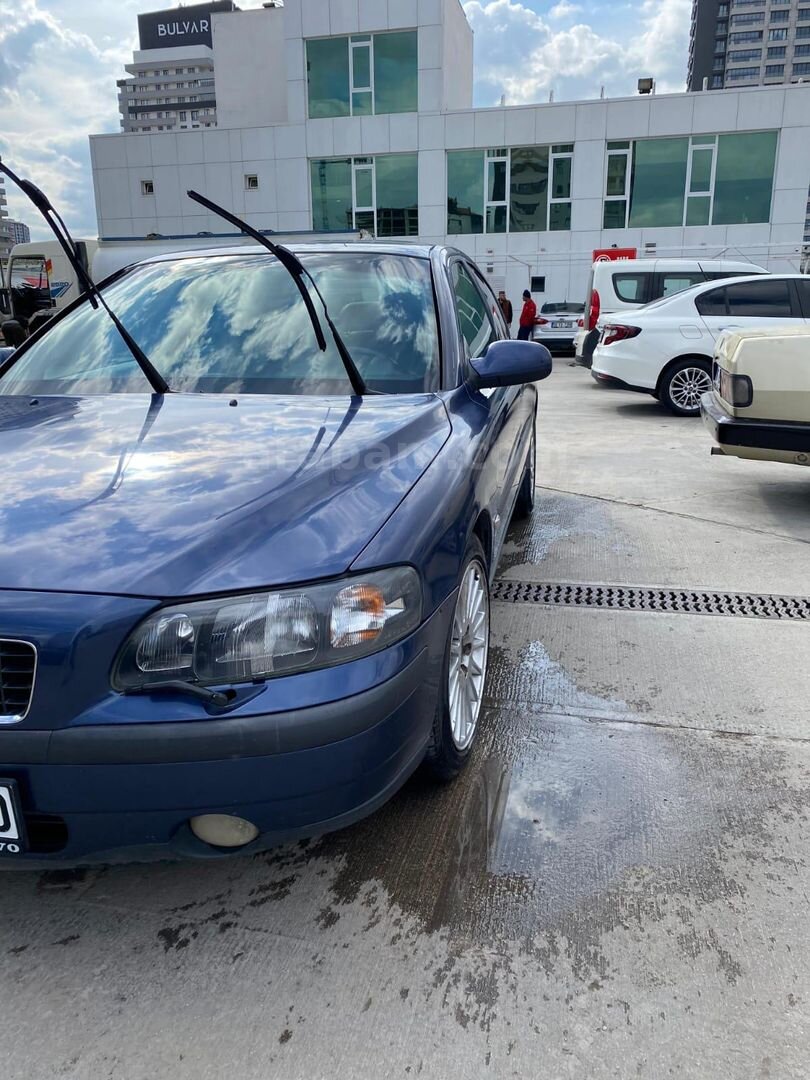 Sahibinden Volvo S60 2.4 T 2000 Model Ankara 250.000 km Lacivert 2