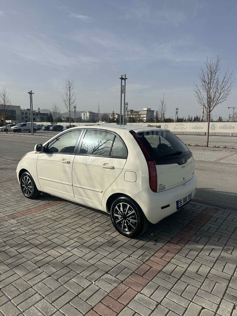Sahibinden Tata Vista 1.3 TDI Quadrojet 2014 Model Konya 132.000 km Beyaz 4