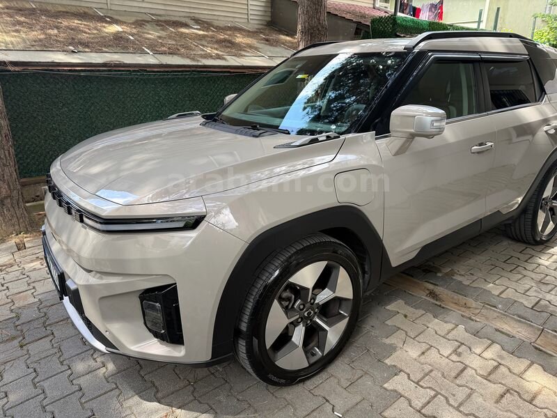 Sahibinden KGM SsangYong Torres EVX 4x2 2024 Model İstanbul 31.000 km Bej