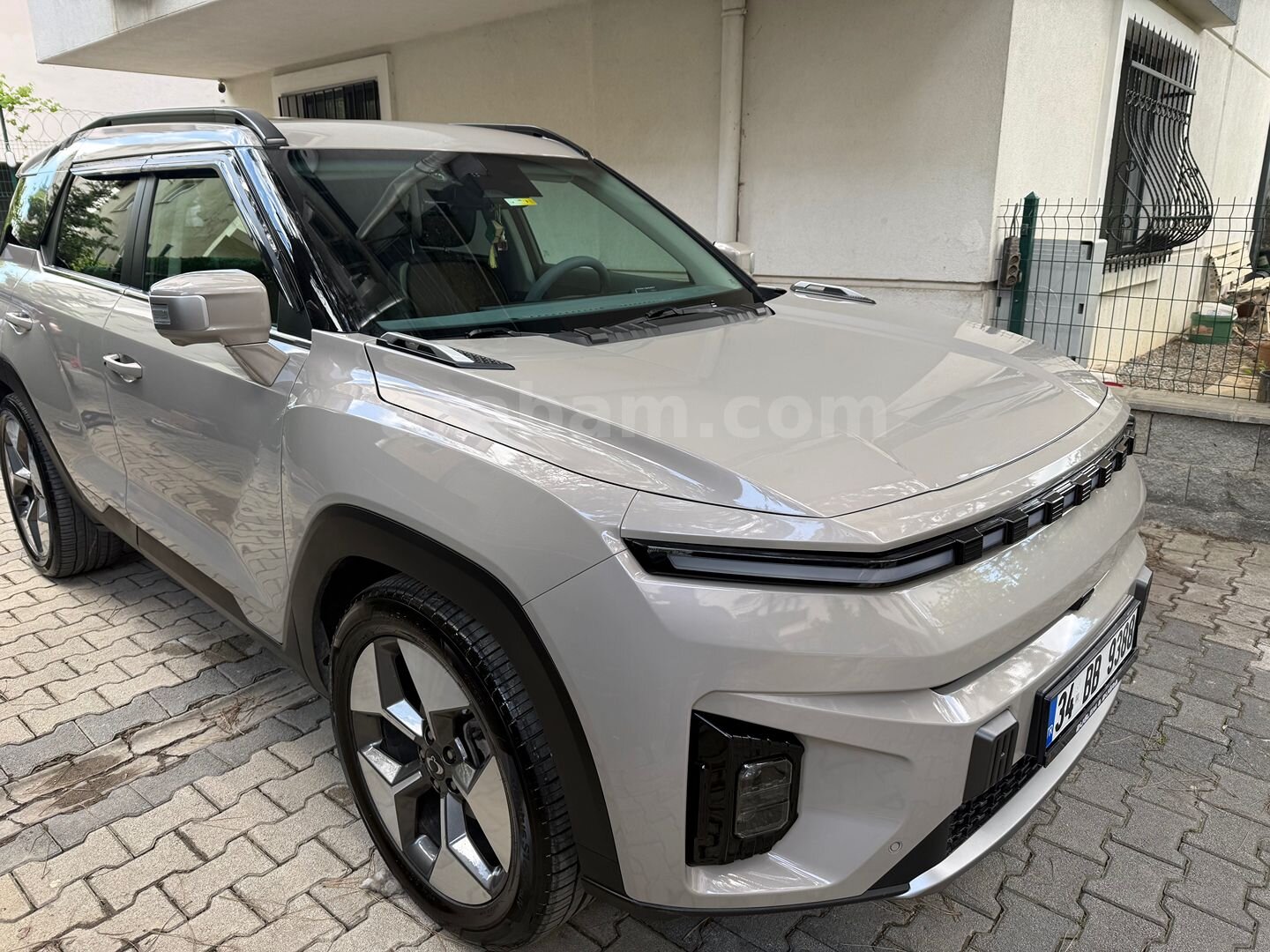 Sahibinden KGM SsangYong Torres EVX 4x2 2024 Model İstanbul 31.000 km Bej 2