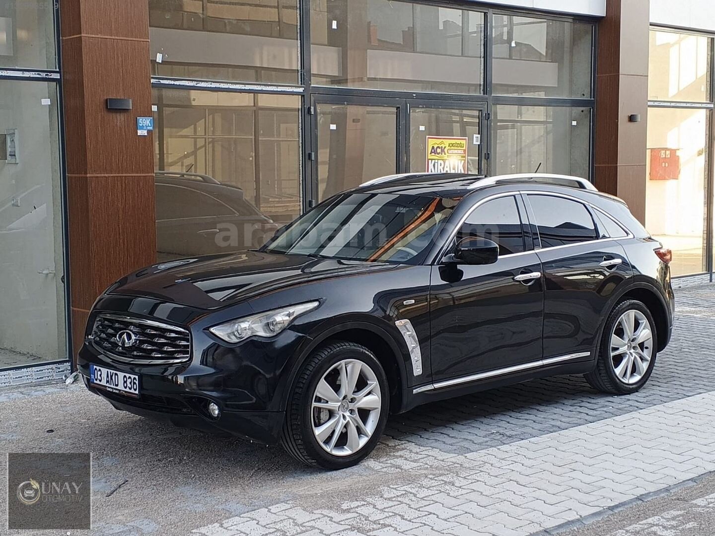 Galeriden Infiniti FX FX30d GT 2012 Model Afyonkarahisar 281.000 km Siyah 2