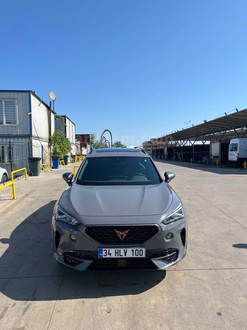 Sahibinden Cupra Formentor 1.5 TSI 2023 Model İstanbul 34.400 km Gri 1