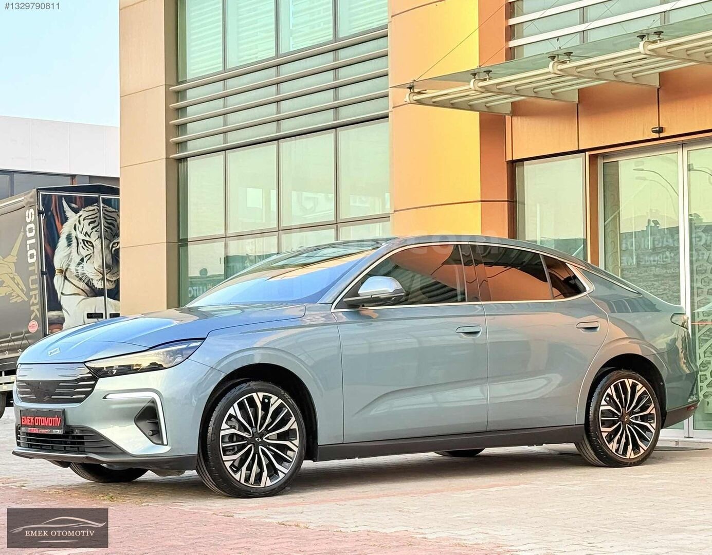 Galeriden TOGG T10F V2 Uzun Menzil 2025 Model Konya 9.000 km Yeşil 4