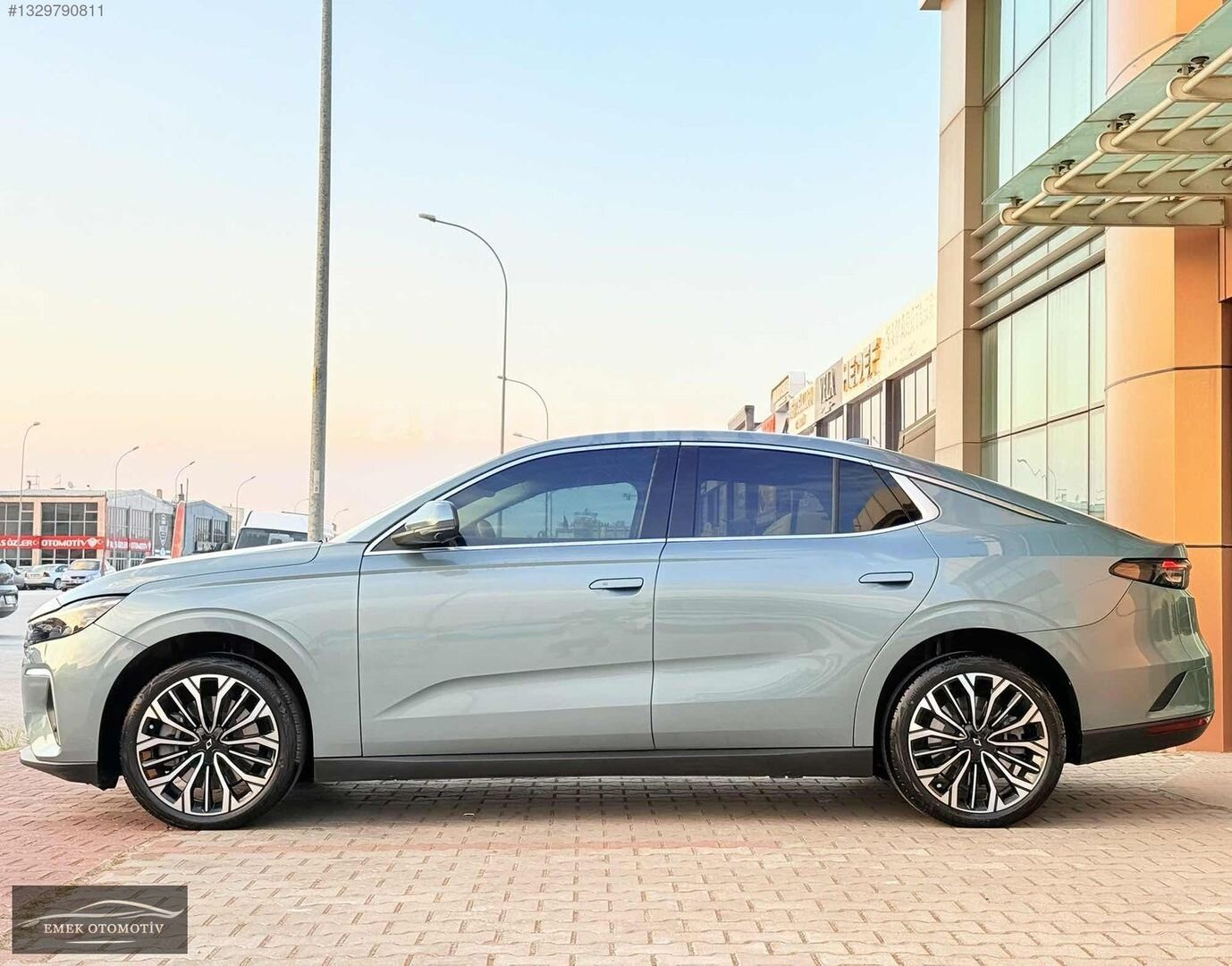 Galeriden TOGG T10F V2 Uzun Menzil 2025 Model Konya 9.000 km Yeşil 5