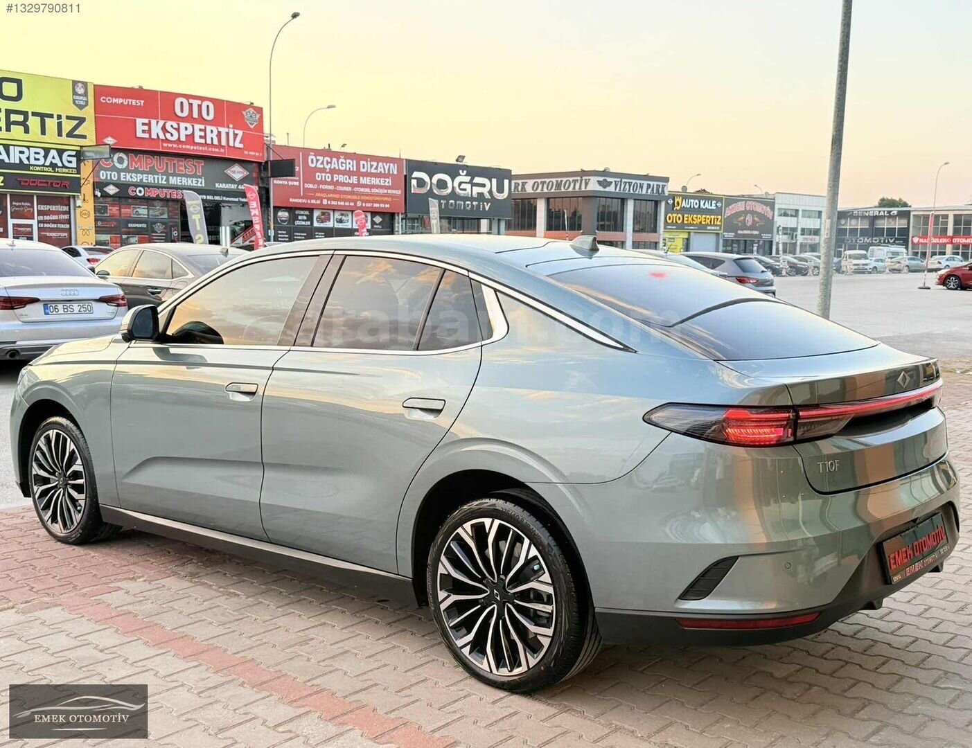 Galeriden TOGG T10F V2 Uzun Menzil 2025 Model Konya 9.000 km Yeşil 6