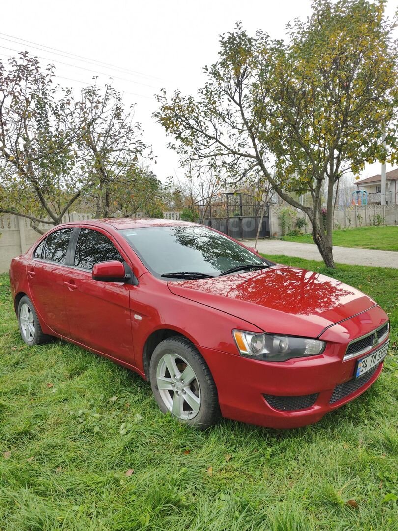 Sahibinden Mitsubishi Lancer 1.5 Invite 2009 Model Giresun 156.000 km Bordo 5