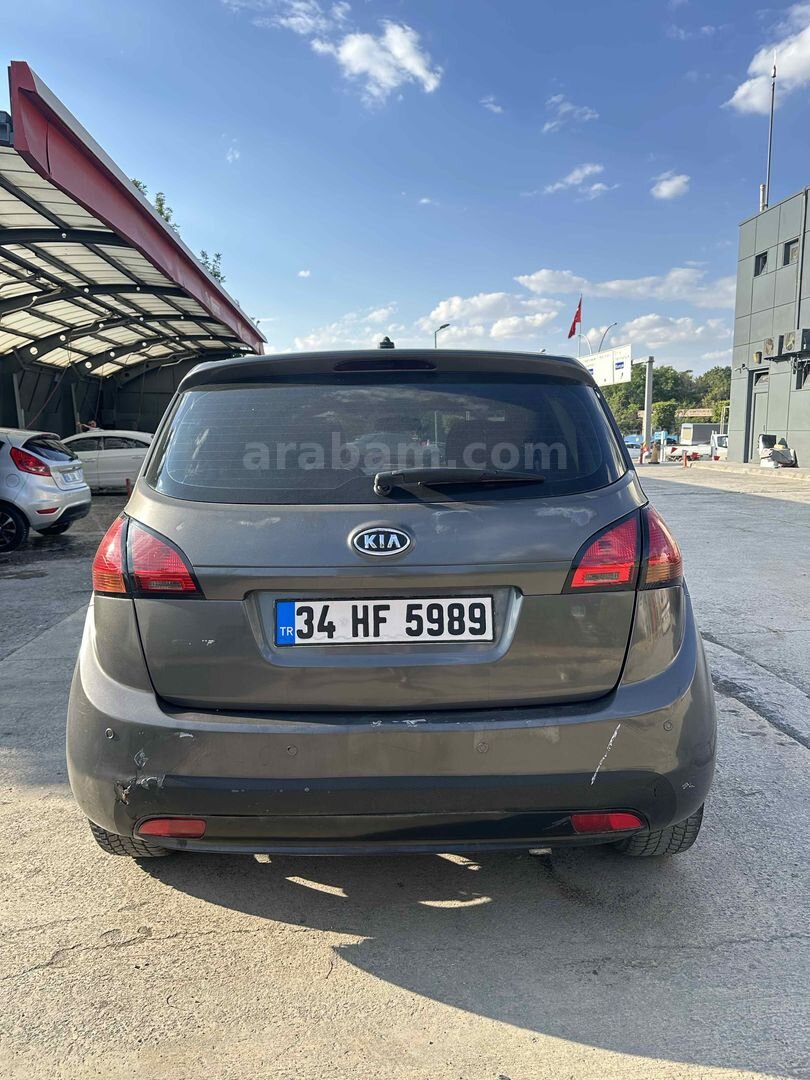 Sahibinden Kia Venga 1.6 CRDi Panaroma Plus 2011 Model Ankara 380.000 km Gri 6