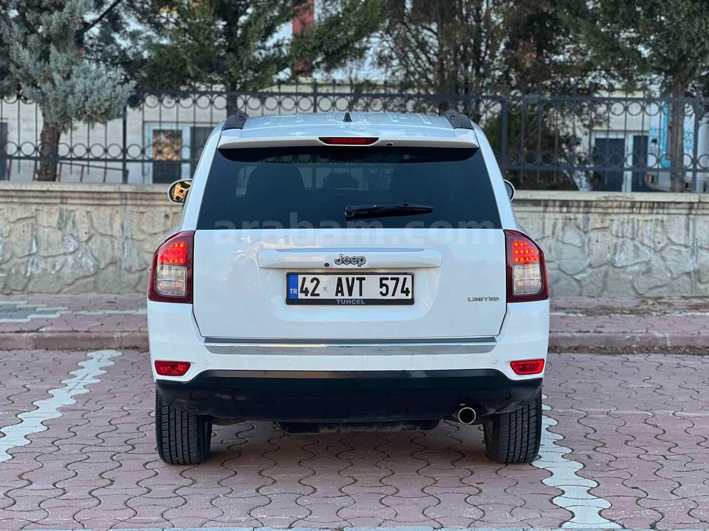 Sahibinden Jeep Compass 2.0 Limited 2014 Model Konya 240.000 km Beyaz 4