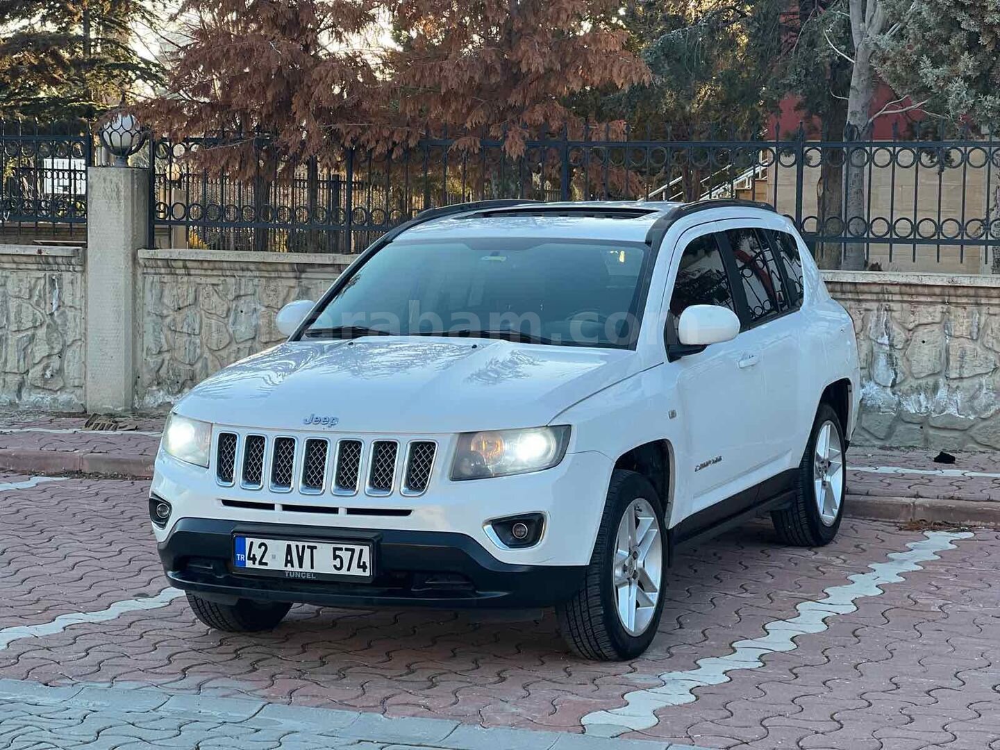 Sahibinden Jeep Compass 2.0 Limited 2014 Model Konya 240.000 km Beyaz 1