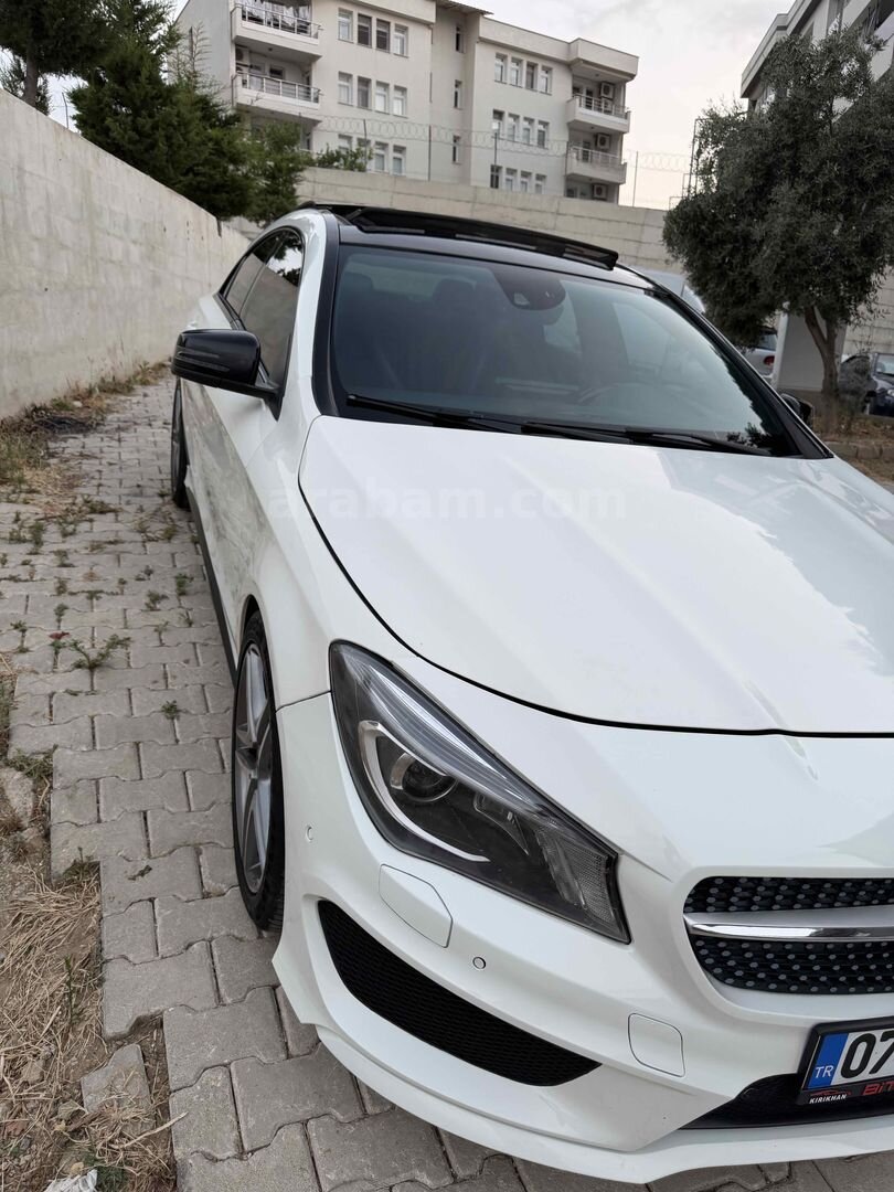Sahibinden Mercedes - Benz CLA 45 AMG 2013 Model Hatay 124.000 km Beyaz 3