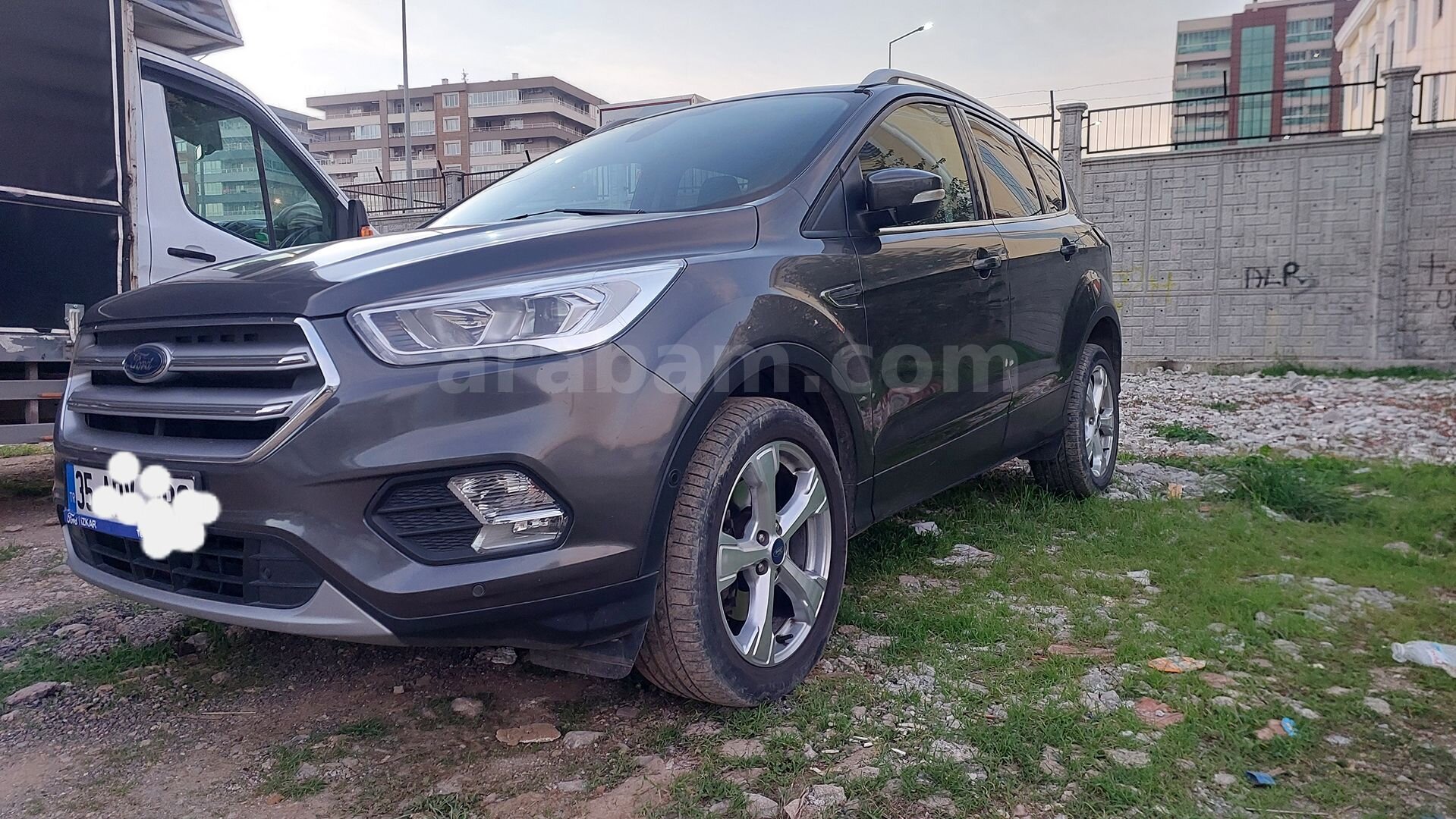 Sahibinden Ford Kuga 1.5 TDCi Titanium 2018 Model İzmir 83.000 km Füme 4