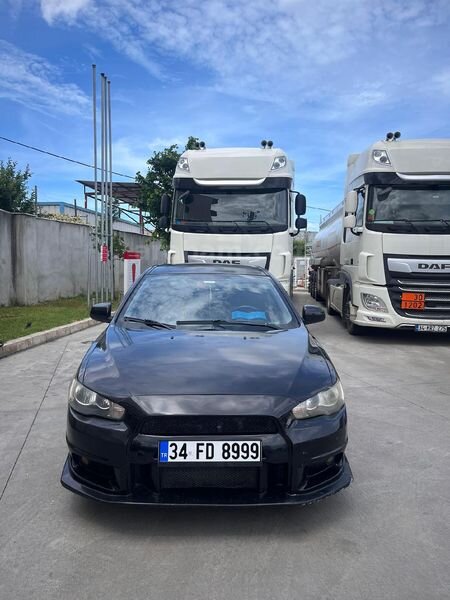 Sahibinden Mitsubishi Lancer 1.5 Invite 2009 Model Samsun 209.000 km Siyah