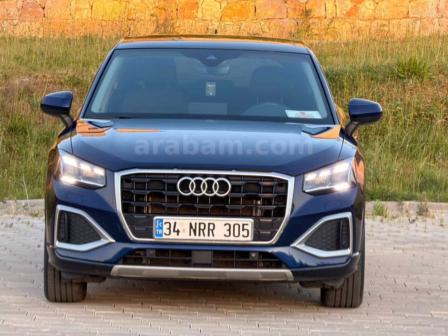 Galeriden Audi Q2 35 TFSI Advanced 2022 Model Denizli 96.000 km Lacivert 1