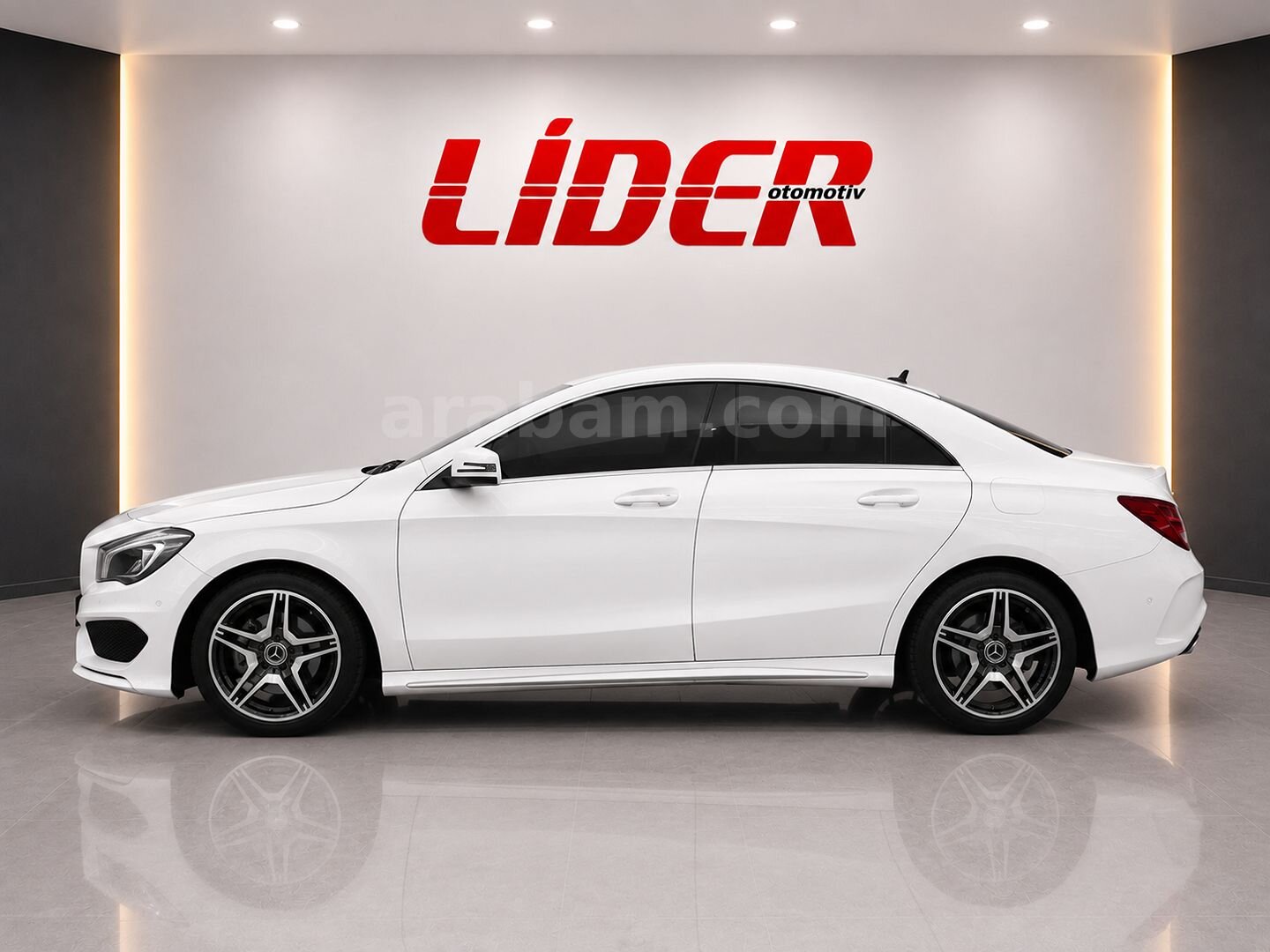 Galeriden Mercedes - Benz CLA 180 CDI AMG 2014 Model Hatay 209.000 km Beyaz 7