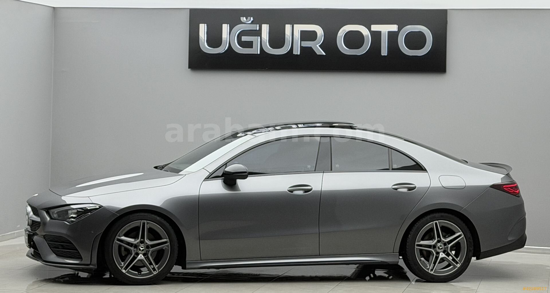 Galeriden Mercedes - Benz CLA 200 AMG 2022 Model İzmir 47.500 km Gri 1
