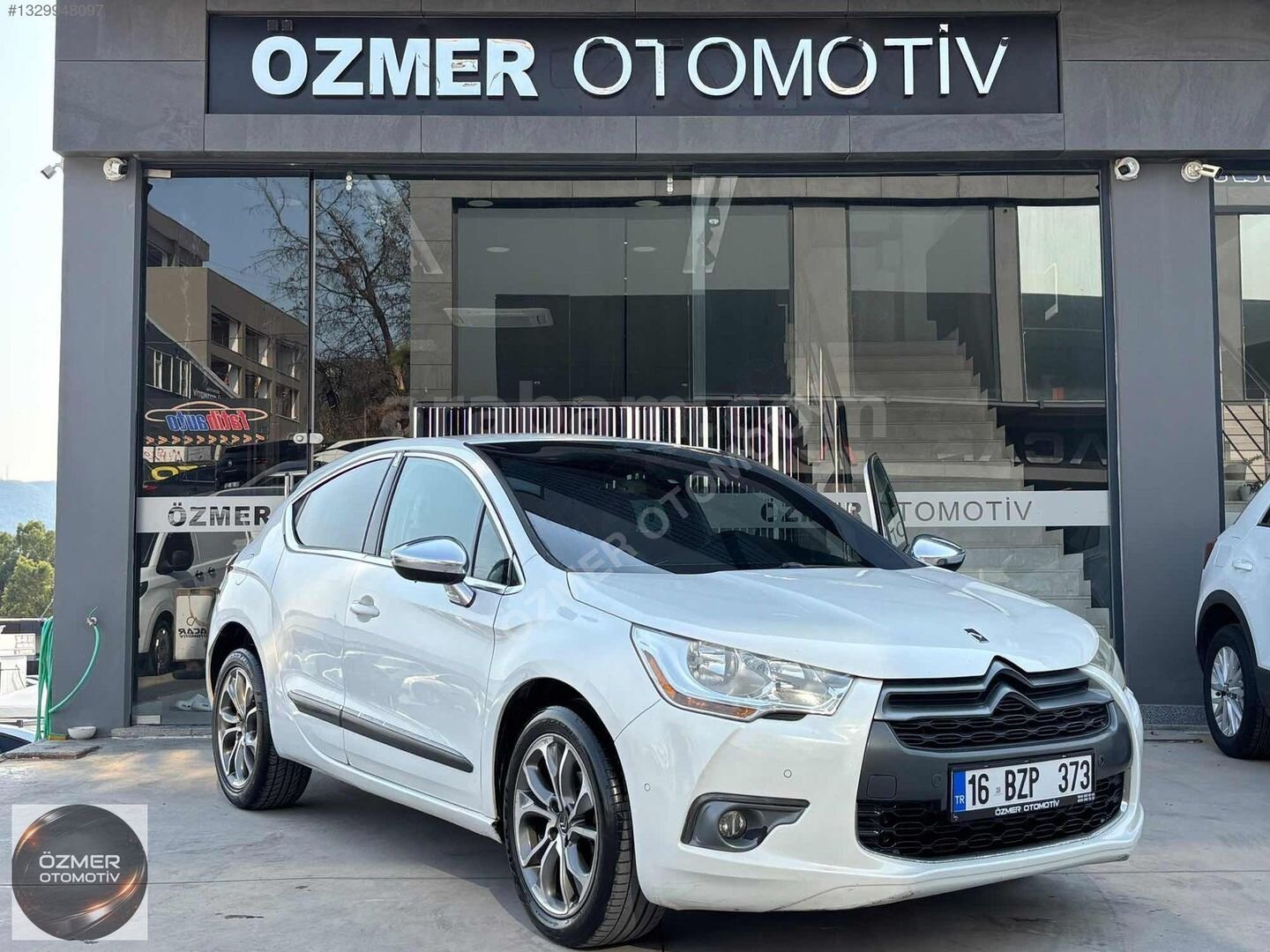 Galeriden DS Automobiles DS4 1.6 e-HDi D-Sport 2012 Model İzmir 221.000 km Beyaz 5