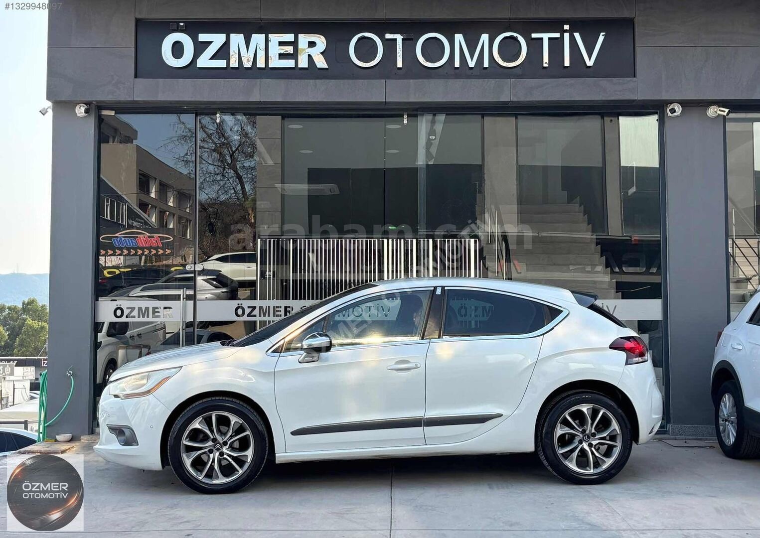 Galeriden DS Automobiles DS4 1.6 e-HDi D-Sport 2012 Model İzmir 221.000 km Beyaz 7