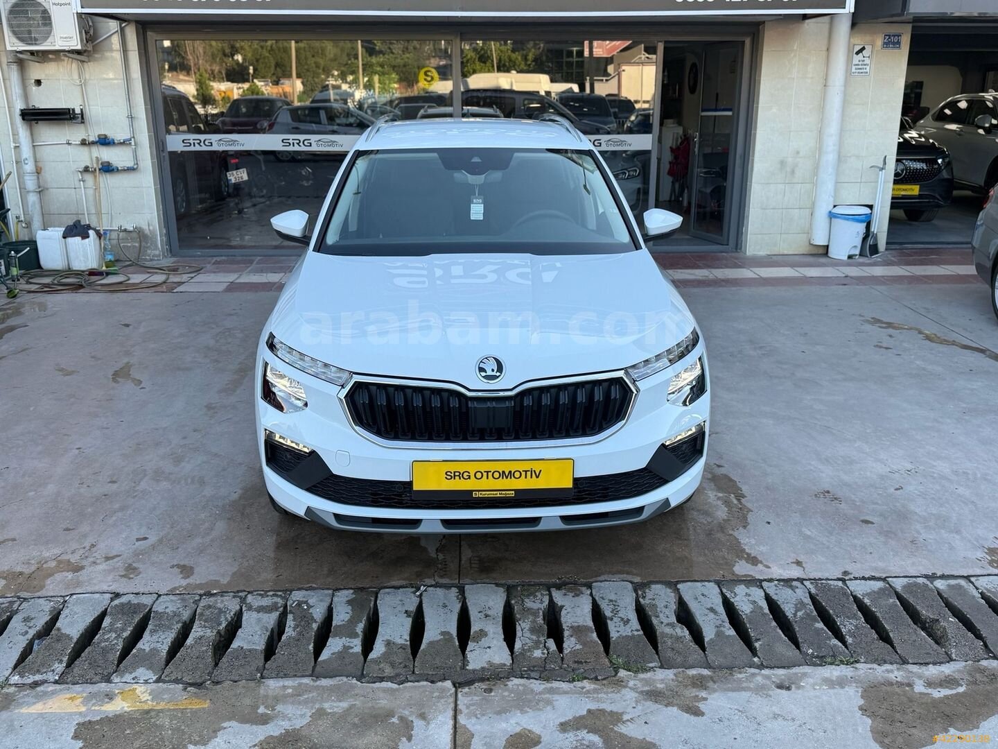 Galeriden Skoda Kamiq 1.0 TSI Premium 2025 Model İzmir 6.001 km Beyaz 7