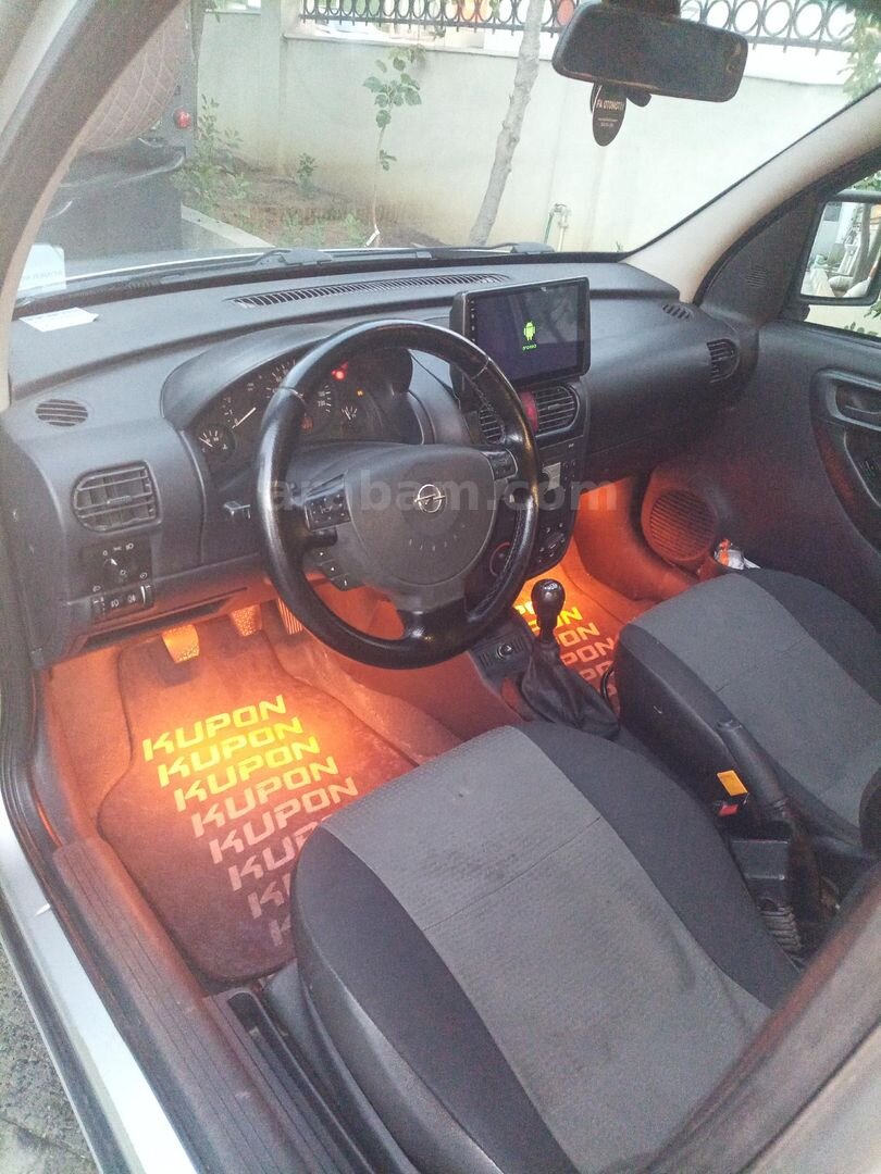 Sahibinden Opel Combo 1.3 CDTI City Plus 2008 Model İstanbul 275.000 km Gri (metalik) 6