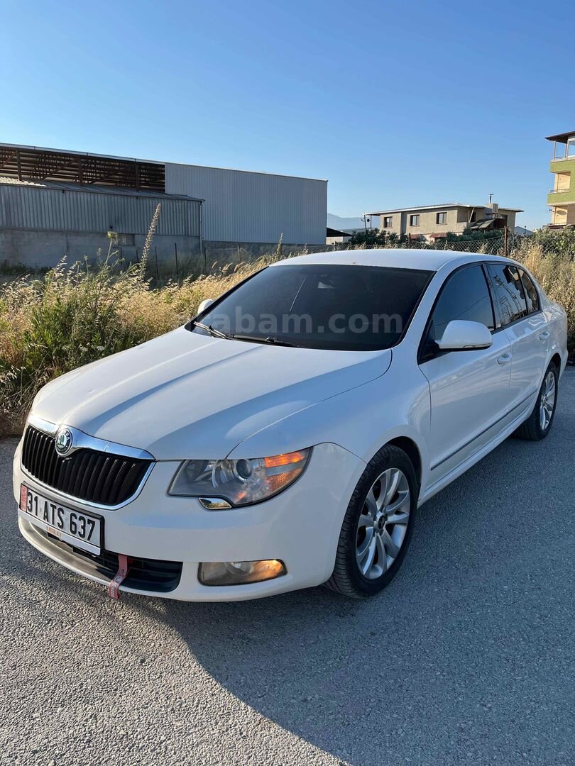 Sahibinden Skoda SuperB 1.6 TDI Active 2012 Model Hatay 250.000 km Beyaz 1