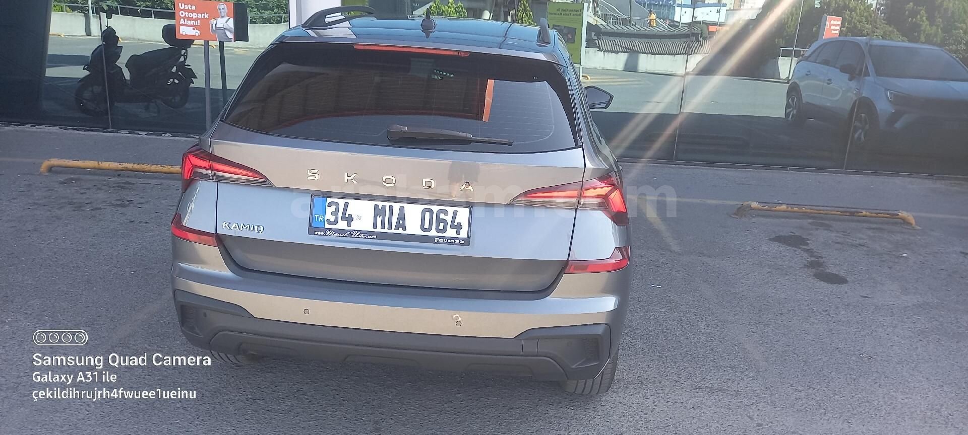 Sahibinden Skoda Kamiq 1.0 TSI Elite 2024 Model İstanbul 23.000 km Gri 6