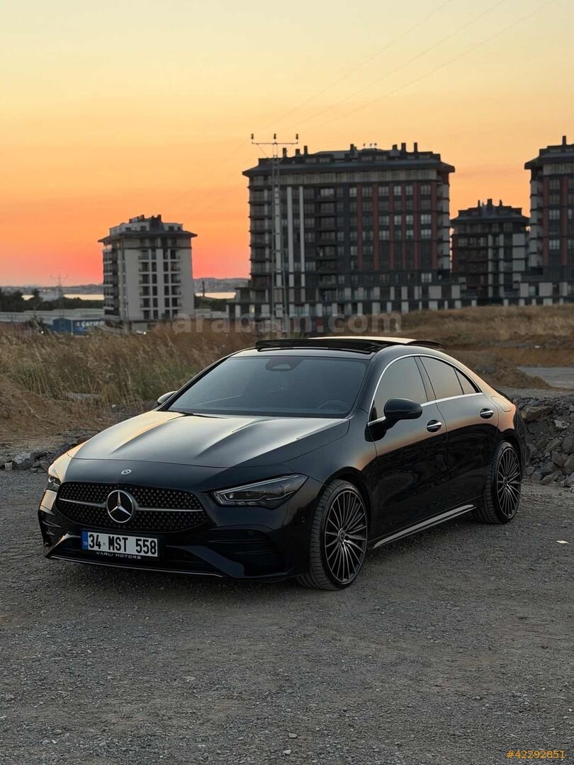Galeriden Mercedes - Benz CLA 200 AMG 2023 Model İstanbul 95.000 km Siyah 3
