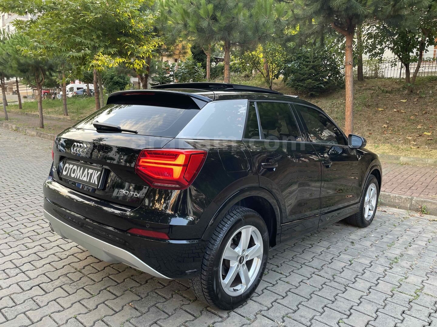 Sahibinden Audi Q2 30 TDI Sport 2020 Model Trabzon 86.000 km Siyah 6