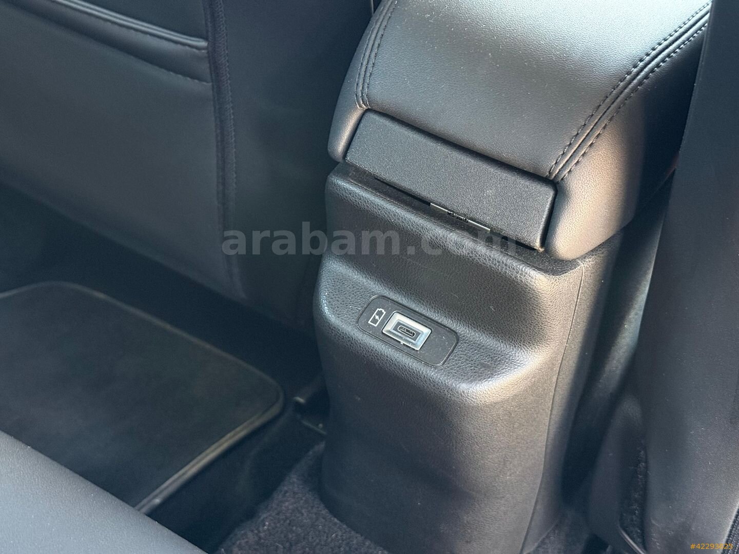 Galeriden Jeep Avenger Hybrid 1.2 Summit 2024 Model Bursa 33.000 km Sarı 6
