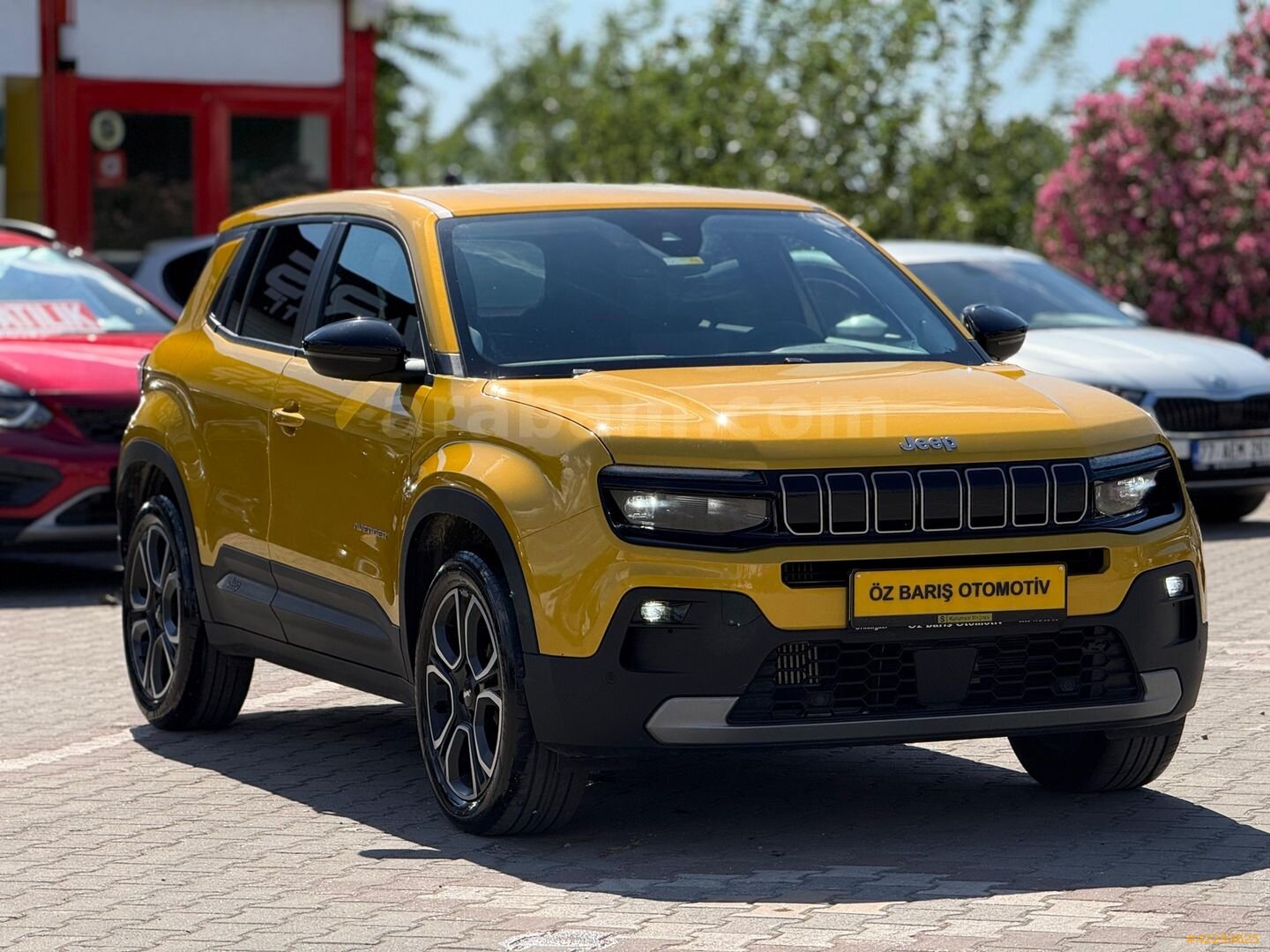 Galeriden Jeep Avenger Hybrid 1.2 Summit 2024 Model Bursa 33.000 km Sarı 3