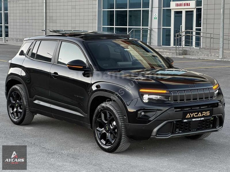 Galeriden Jeep Avenger Hybrid 1.2 Summit 2026 Model Sivas 28.000 km Siyah