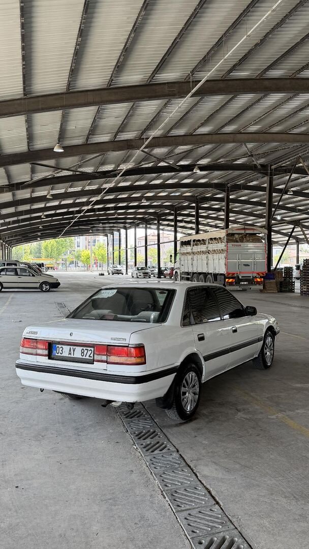 Sahibinden Mazda 626 2.0 GLX 1991 Model Afyonkarahisar 253.501 km Beyaz 4
