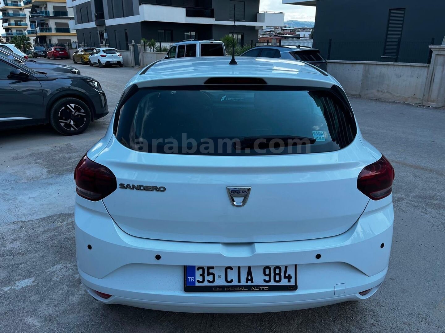Galeriden Dacia Sandero 1.0 Sce Comfort 2021 Model İzmir 98.000 km Beyaz 7