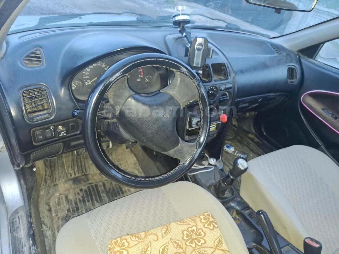 Sahibinden Mitsubishi Carisma 1.6 GLX 1999 Model Adıyaman 405.000 km Gri (Gümüş) 7