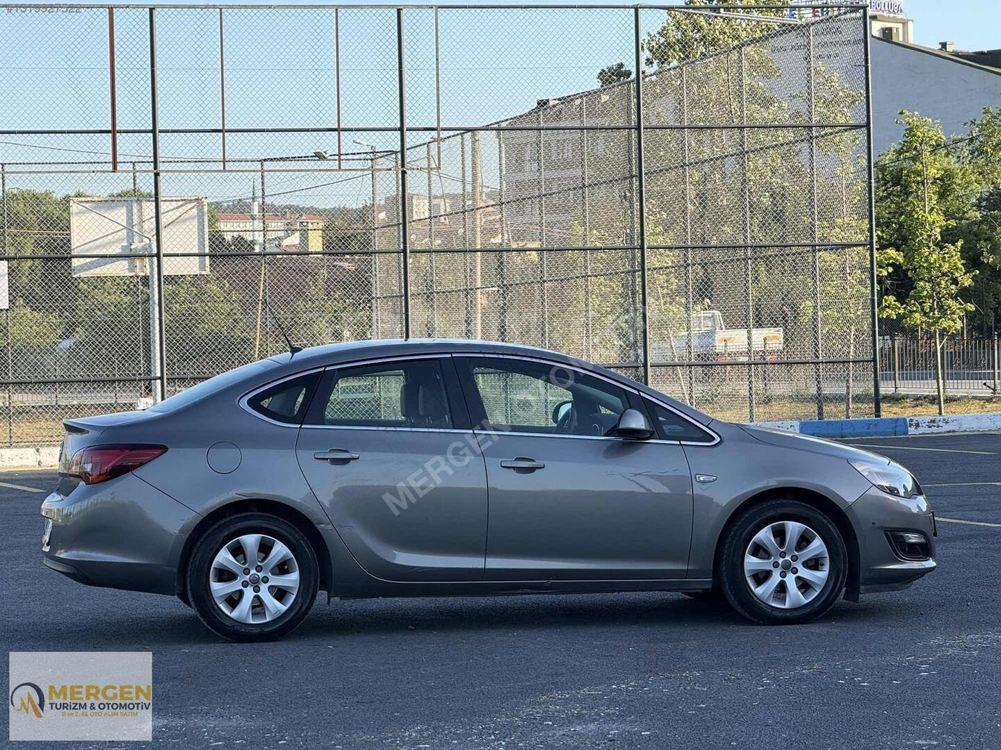 Galeriden Opel Astra 1.6 Edition Plus 2016 Model İstanbul 125.000 km Kahverengi 7