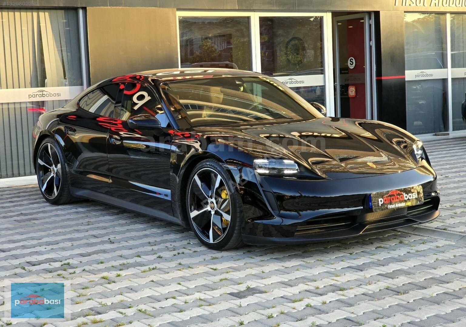 Galeriden Porsche Taycan Elektrik 4S Performance Plus 2021 Model Isparta 44.000 km Siyah 4