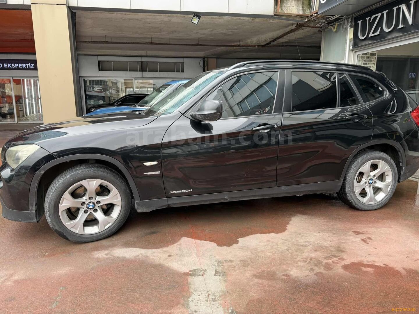 Galeriden BMW X1 20d xDrive 2.0d 2010 Model İstanbul 323.000 km Siyah 3